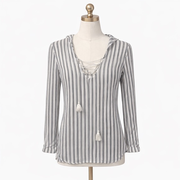 Billabong Other - Billabong Women’s Same Story Cover Up SZ M